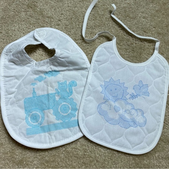 3 Deluxe Baby Bib 100% cotton crisscross pattern - Picture 2 of 5
